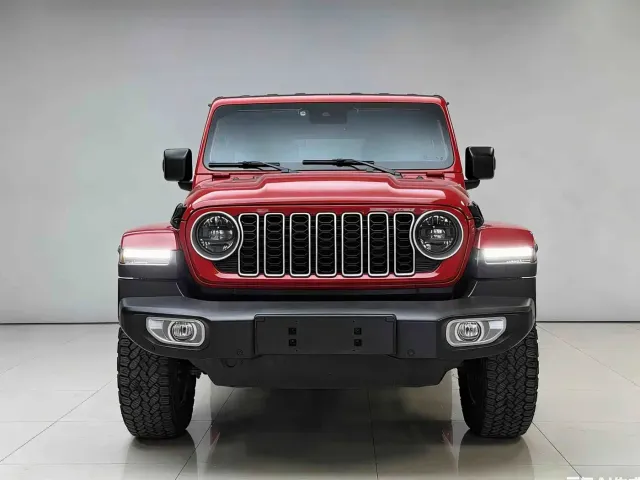 Jeep Wrangler — Фото автомобиля 20