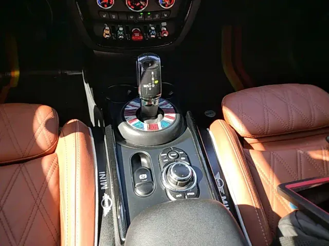 MINI Clubman — Фото автомобиля 13