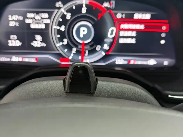 Cadillac CT5 — Фото автомобиля 18