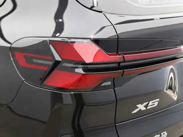 BMW X5 — Фото автомобиля 28