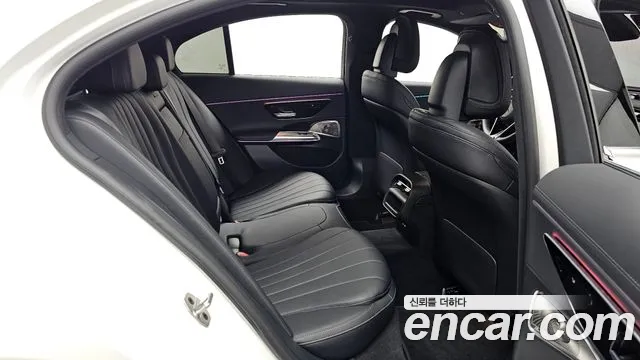 Mercedes-Benz E-Class E-класс W214 E300 4MATIC Exclusive — Фото автомобиля 12