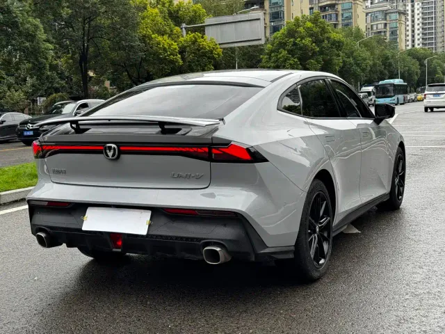 Changan UNI-V — Фото автомобиля 25