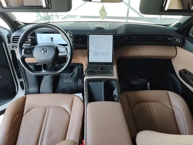 NIO NIO ES6 2022 Model 75kWh Sport — Фото автомобиля 9