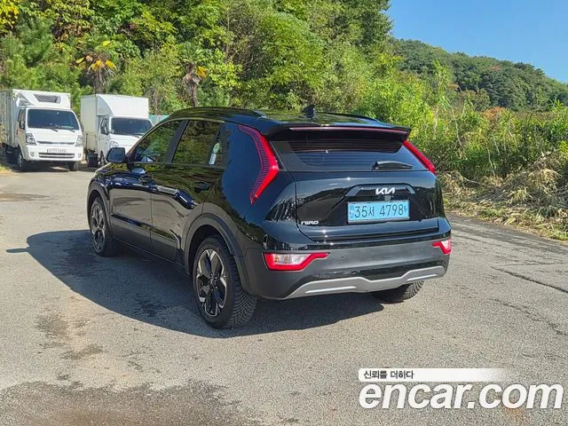 Kia Niro New — Фото автомобиля 4