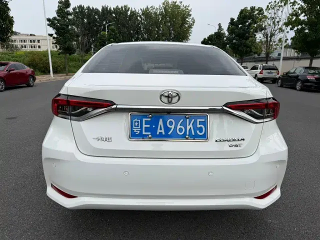 Toyota Corolla — Фото автомобиля 9