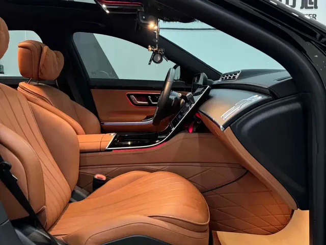 Mercedes-Benz S-Class — Фото автомобиля 13