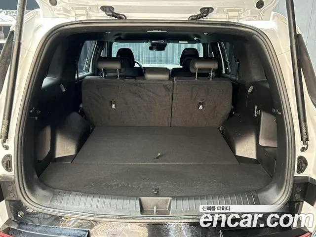 Hyundai Santafe — Фото автомобиля 19