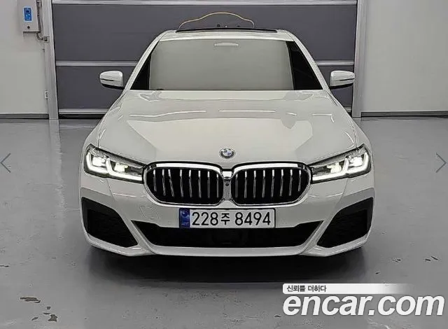 BMW 5-Series — Фото автомобиля 2
