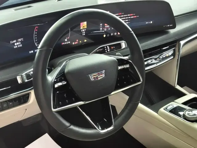 Cadillac CT6 — Фото автомобиля 8