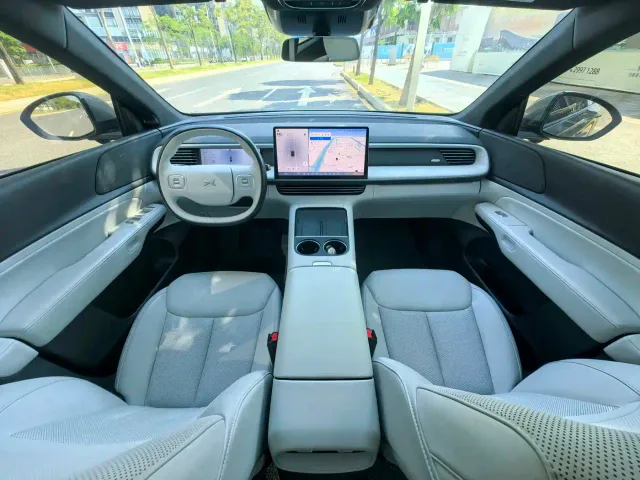 Xpeng G6 — Фото автомобиля 7