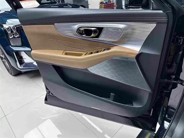 GAC Trumpchi ES9 — Фото автомобиля 11