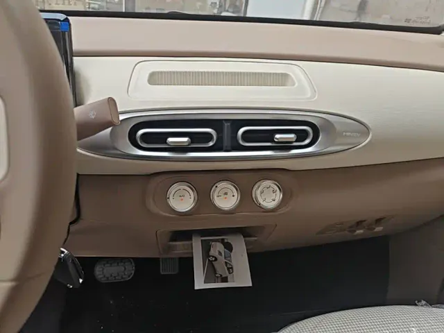 Wuling Hongguang Mini EV — Фото автомобиля 12