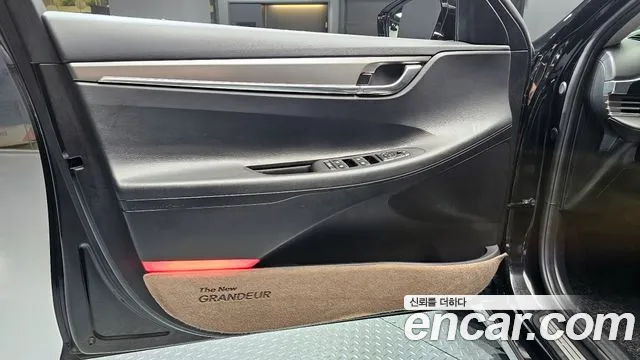 Hyundai Grandeur — Фото автомобиля 23