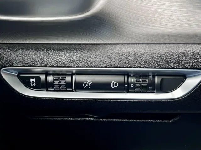 Geely Binyue — Фото автомобиля 16