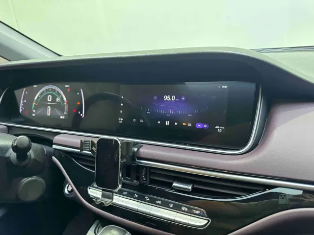 GAC Trumpchi M6 — Фото автомобиля 30