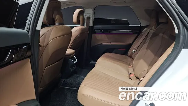 Hyundai Grandeur GN7 — Фото автомобиля 18