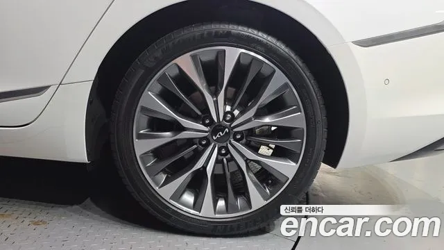 Kia K8 2.5 Бензин 2WD — Фото автомобиля 18