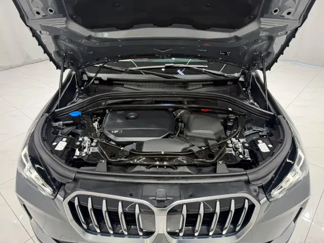 BMW X1 — Фото автомобиля 6