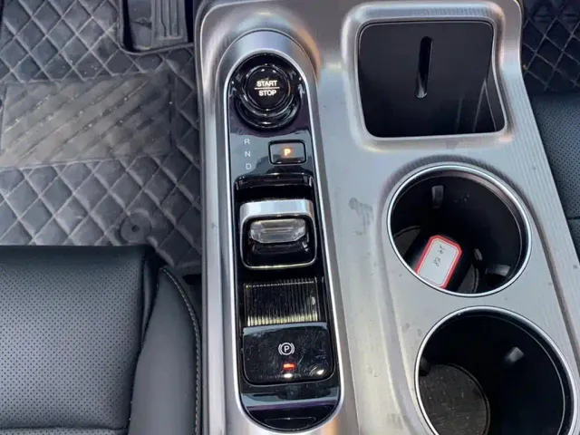 GAC Trumpchi E8 — Фото автомобиля 8