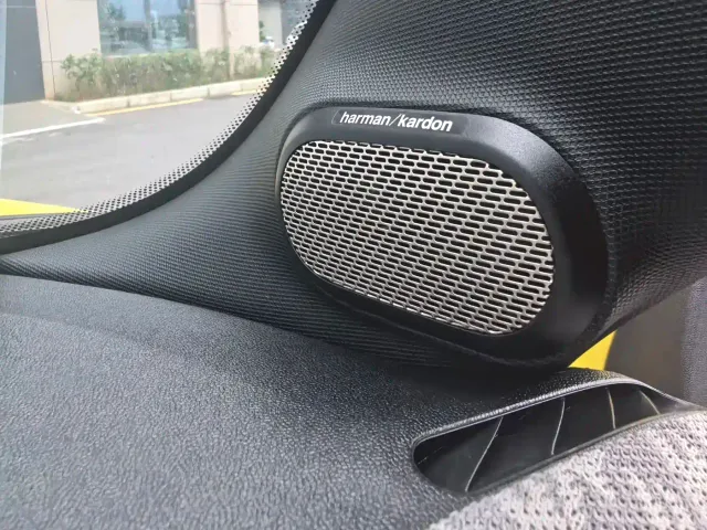 MINI Hatch — Фото автомобиля 12