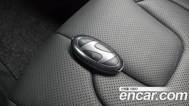 Hyundai Avante CN7 — Фото автомобиля 24