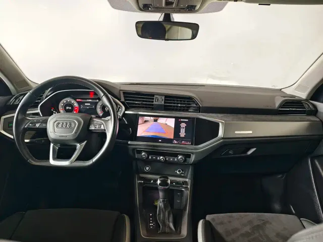 Audi Q3 — Фото автомобиля 15