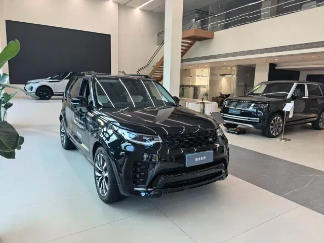 Land Rover Discovery — Фото автомобиля 3
