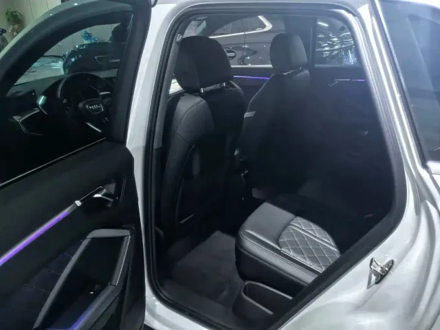 Audi Q3 — Фото автомобиля 8