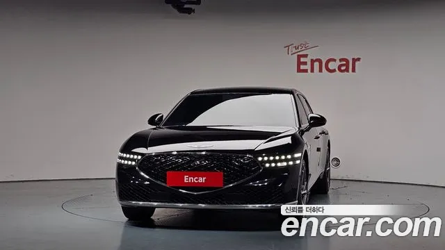 Genesis G90 — Фото автомобиля 3
