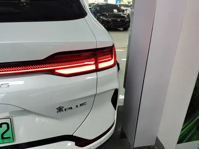 BYD Song PLUS — Фото автомобиля 7