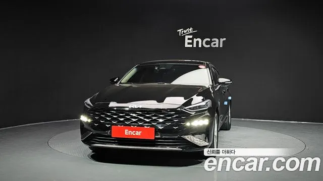 Kia K8 — Фото автомобиля 3