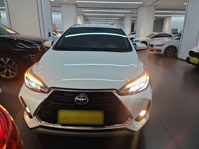 Toyota YARiS L Zhi Xuan — Фото автомобиля 2