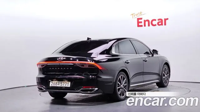 Hyundai Grandeur Grandeur (New) — Фото автомобиля 2