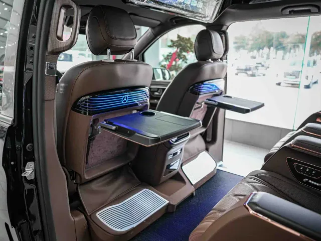 Mercedes-Benz V-Class — Фото автомобиля 11