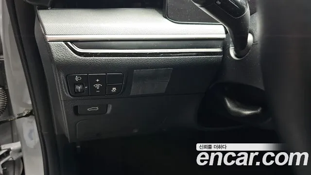 Kia K5 Новый K5 3 поколение 2.0 LPi(Для проката) — Фото автомобиля 27
