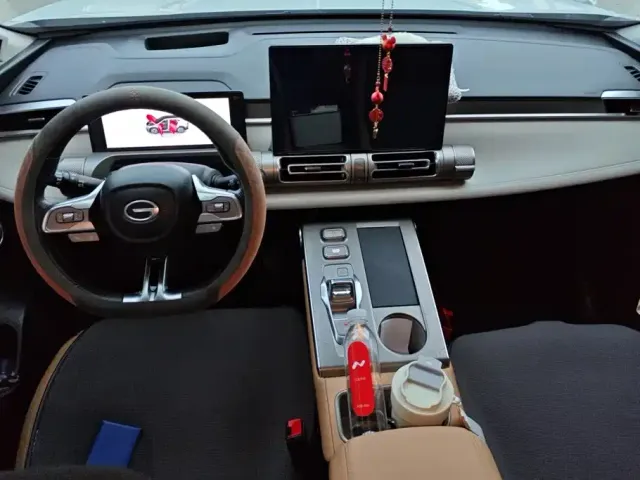 GAC Trumpchi Yingku 2022 1.5T Supernova Max Edition — Фото автомобиля 12