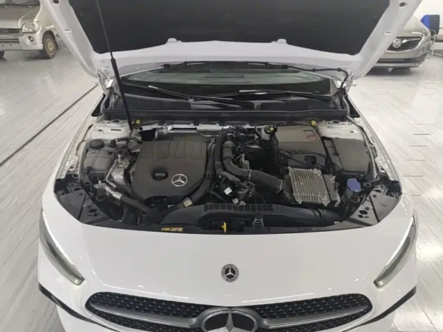 Mercedes-Benz A-Class — Фото автомобиля 19