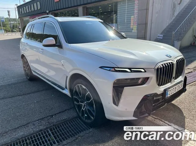 BMW X7 — Фото автомобиля 18