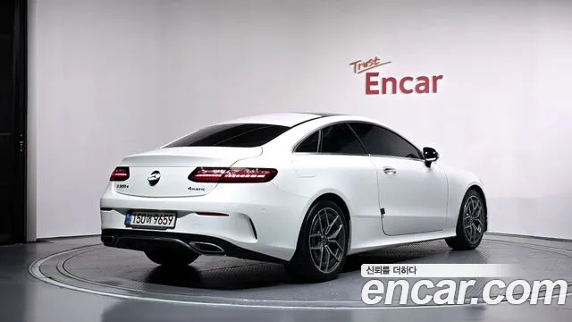 Mercedes-Benz E-Class W213 — Фото автомобиля 2