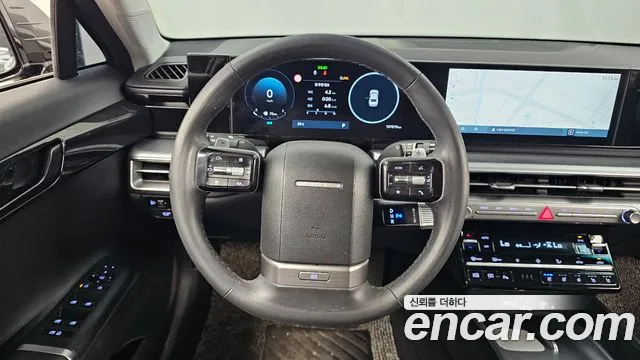Hyundai Grandeur Grandeur (GN7) 2.5 Бензин 2WD — Фото автомобиля 13