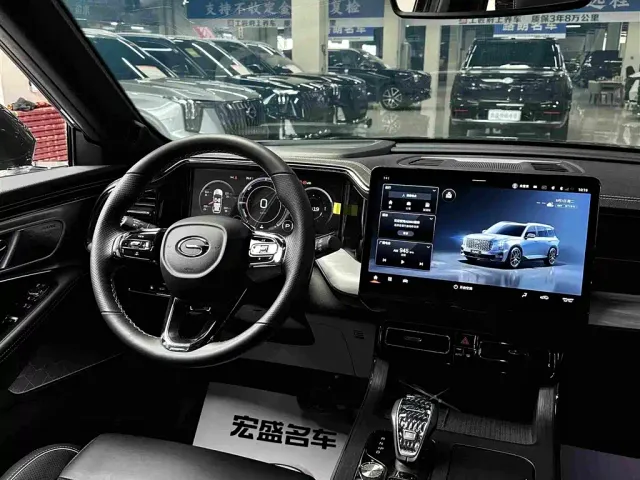 GAC Trumpchi GS8 — Фото автомобиля 7