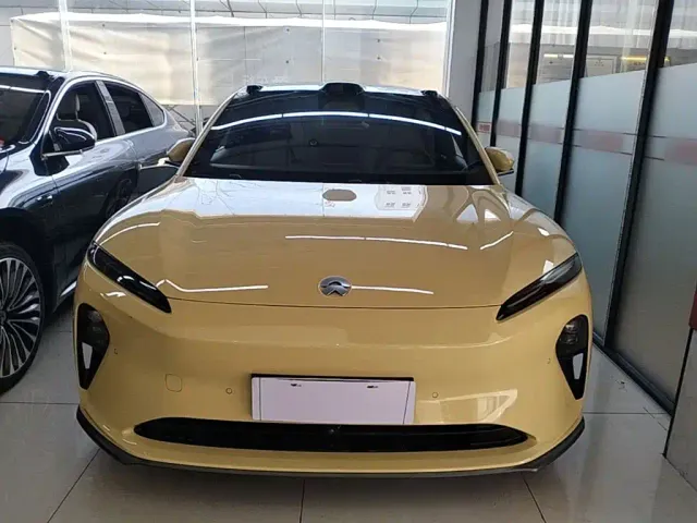 Nio ET5 Touring — Фото автомобиля 2