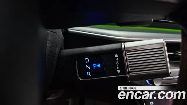 Hyundai Grandeur GN7 — Фото автомобиля 9