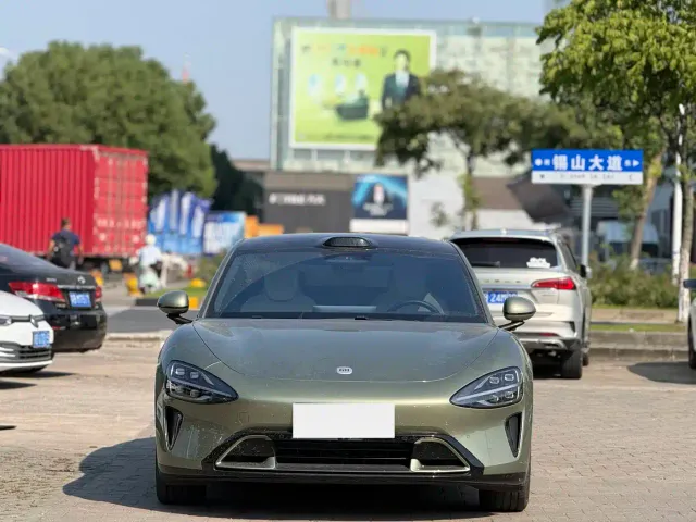 Xiaomi SU7 — Фото автомобиля 2