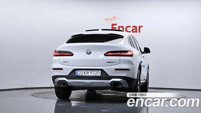 BMW X4 — Фото автомобиля 4