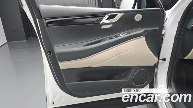 Genesis GV80 — Фото автомобиля 13