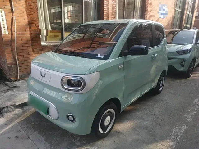 Фотография автомобиля — Wuling Hongguang Mini EV
