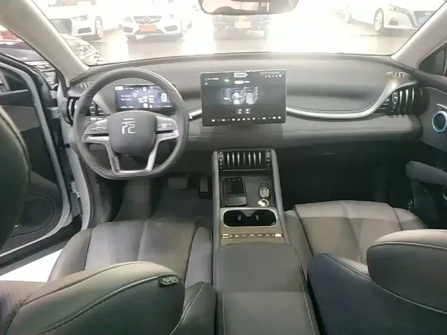 BYD Yuan PLUS — Фото автомобиля 9
