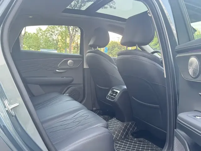Chery Arrizo 8 PRO — Фото автомобиля 10