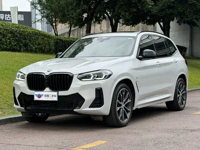 Фотография автомобиля — BMW X3